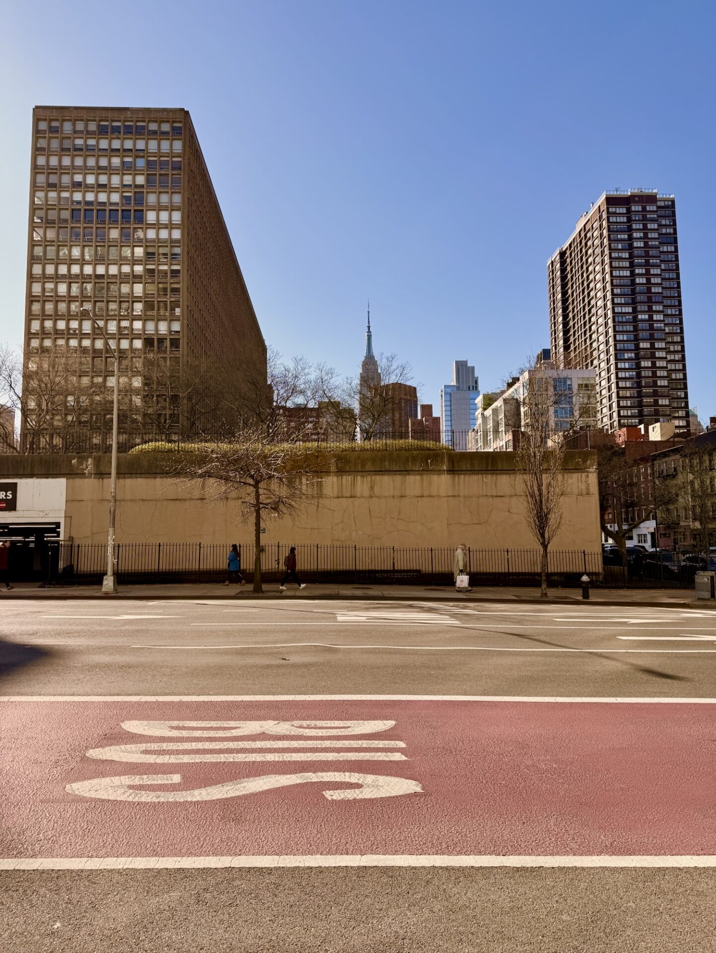 2nd Ave